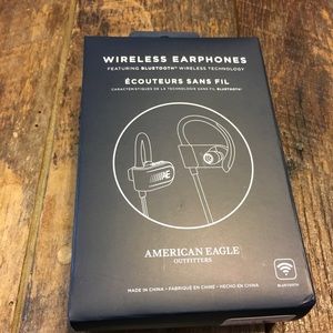 Wireless ear buds